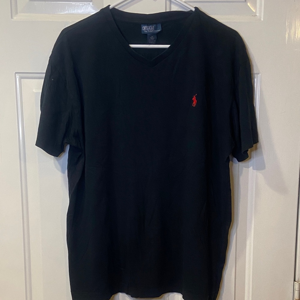 Polo Ralph Lauren V Neck T Shirt Mens Medium Black Red Pony logo Classic